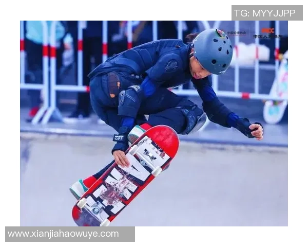 南京滑板队在世界滑板锦标赛中以100分稳居积分榜首位