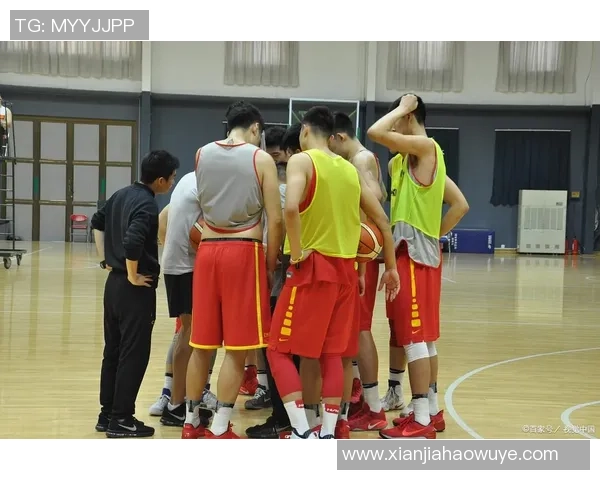 南京篮球队在篮球团队协作排行榜中荣获第4名展现出色团队精神与默契配合