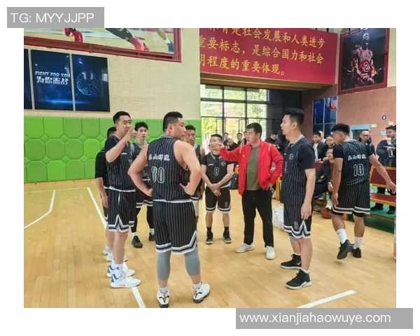 深圳篮球队的默契配合揭秘：从战术到团队精神的深度剖析